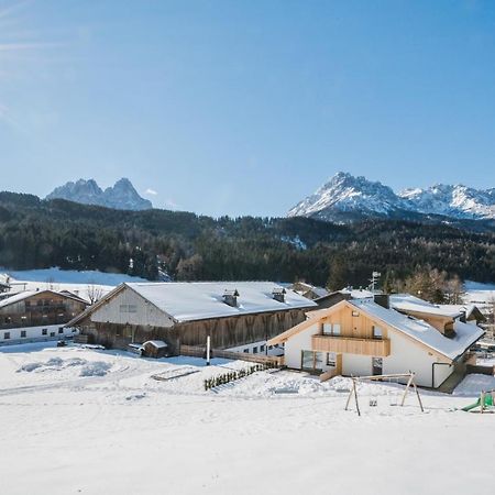 Stoefflerhof Apartment San Candido Exterior photo