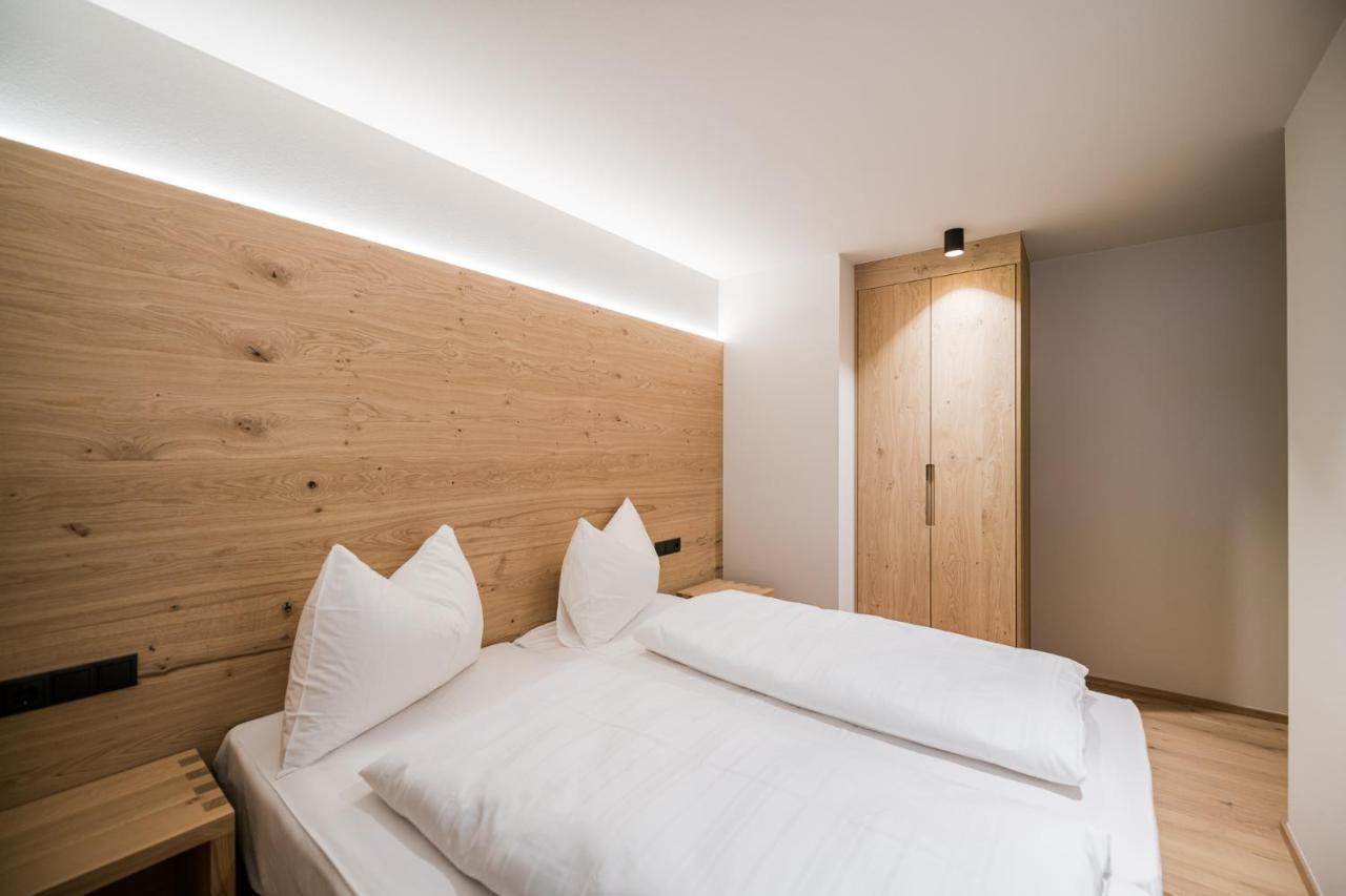 Stoefflerhof Apartment San Candido Exterior photo