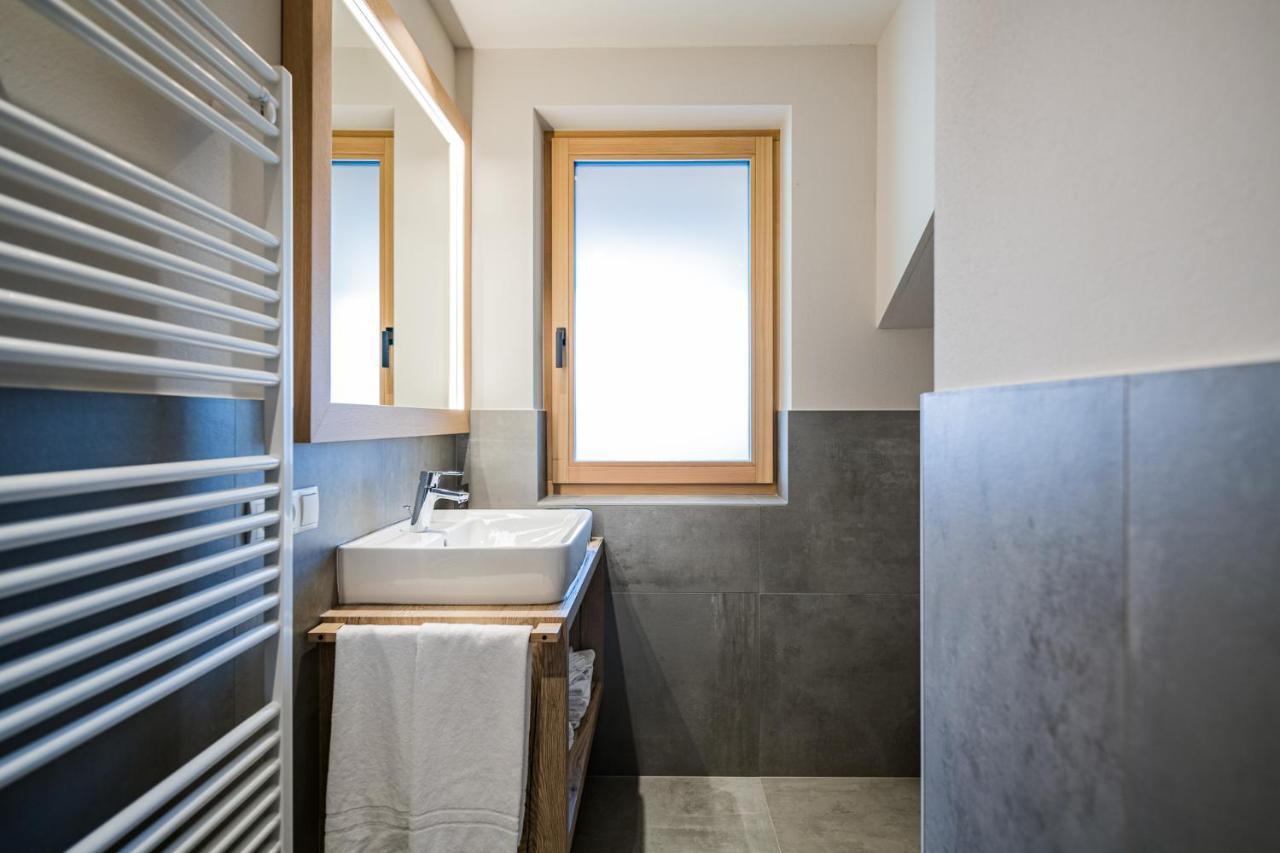 Stoefflerhof Apartment San Candido Exterior photo